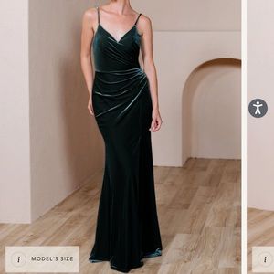 Revelry Velvet Rory Bridesmaid Dress - Classic Emerald